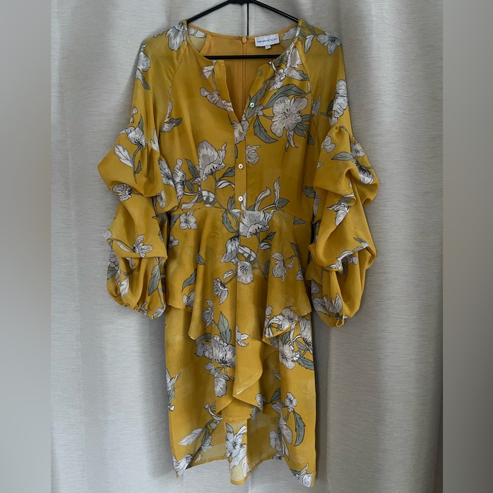 Chris Elle J.O.A. Yellow puff sleeve dress